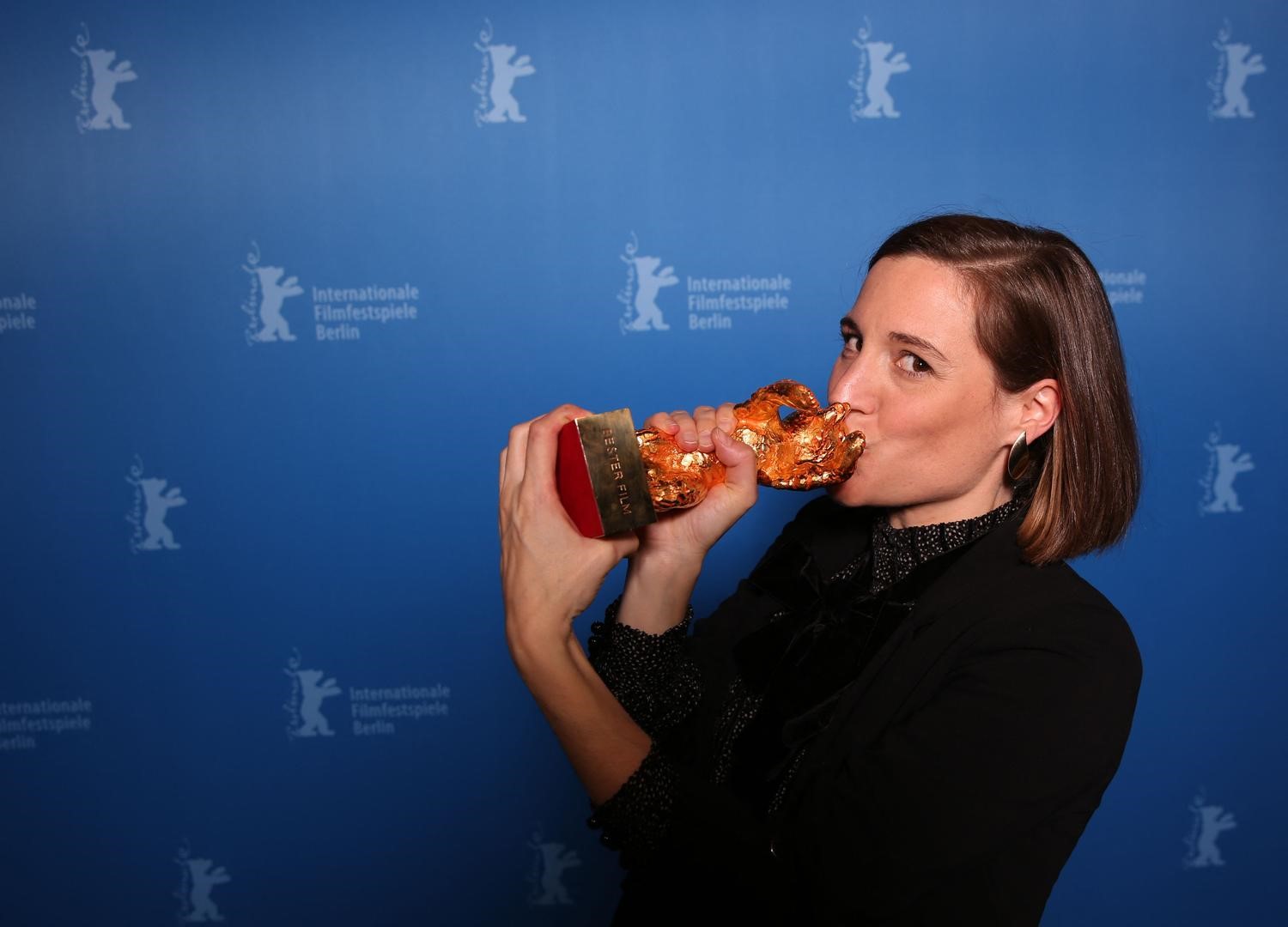BERLINALEN 2022 DAG 6 – Kvindelig, spansk instruktør vinder Guldbjørnen