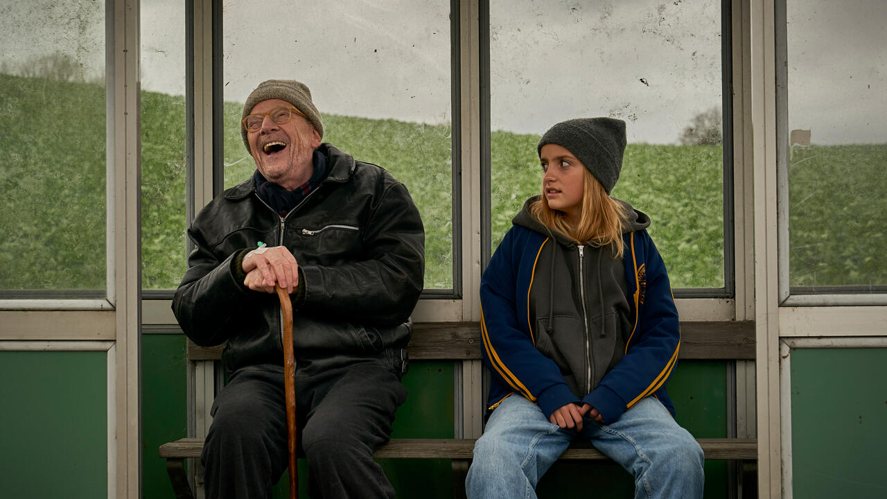FILM: Honey – Natasha Arthy er gudskelov tilbage